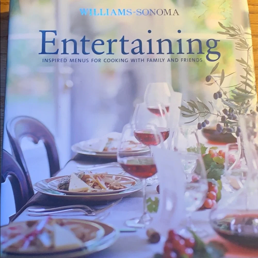 Williams Sonoma Entertaining Menus for cooking